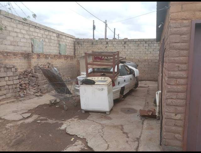 2 BEDROOM HOUSE FOR SALE IN MAMELODI EAST